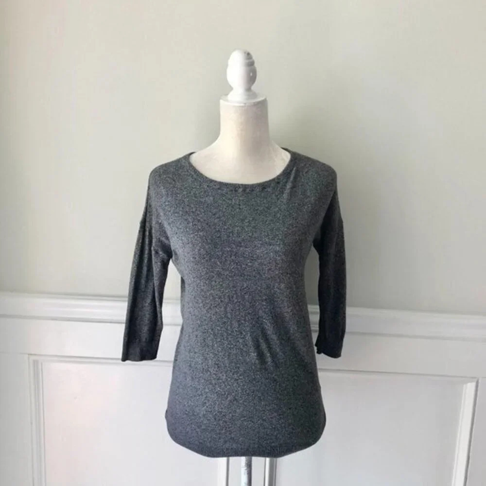 H&M Divided Gray Scoop Neck Sweater 2